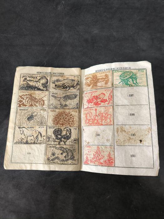 Caderneta cromos rebuçados vitoria