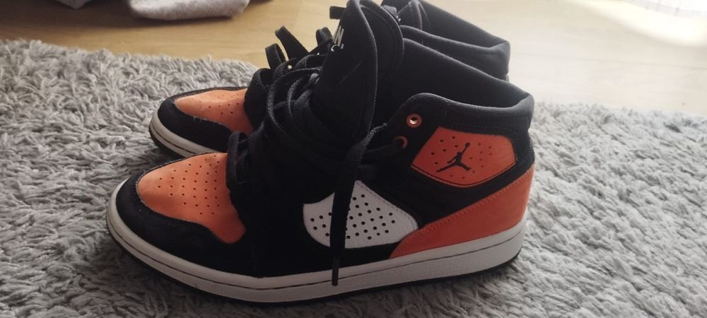 Chuteiras,Jordan,vans