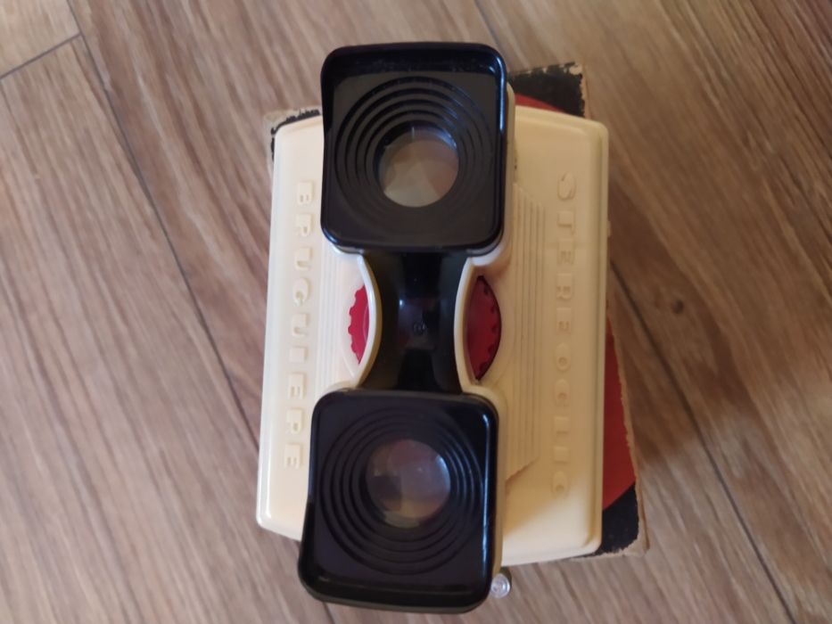 Francuski stereoskop Stereoclic 3D vintage przeglądarka z kartami