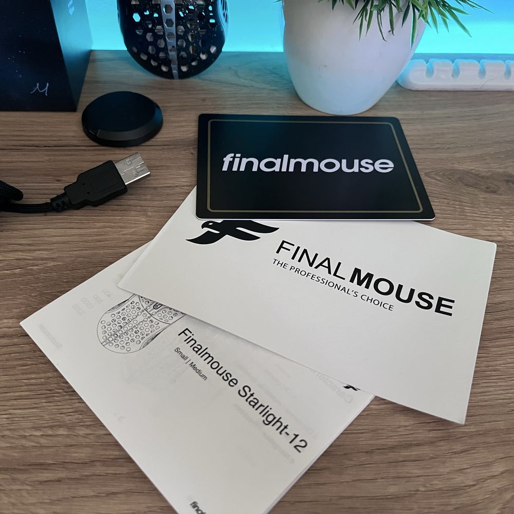 Миша Finalmouse Starlight-12 Medium #0050