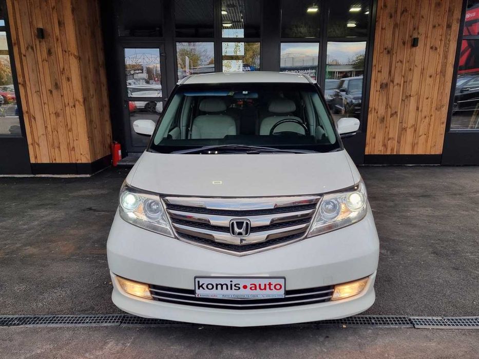 Продам  Honda Elysion 2011. Можна в розстрочку, під викуп.