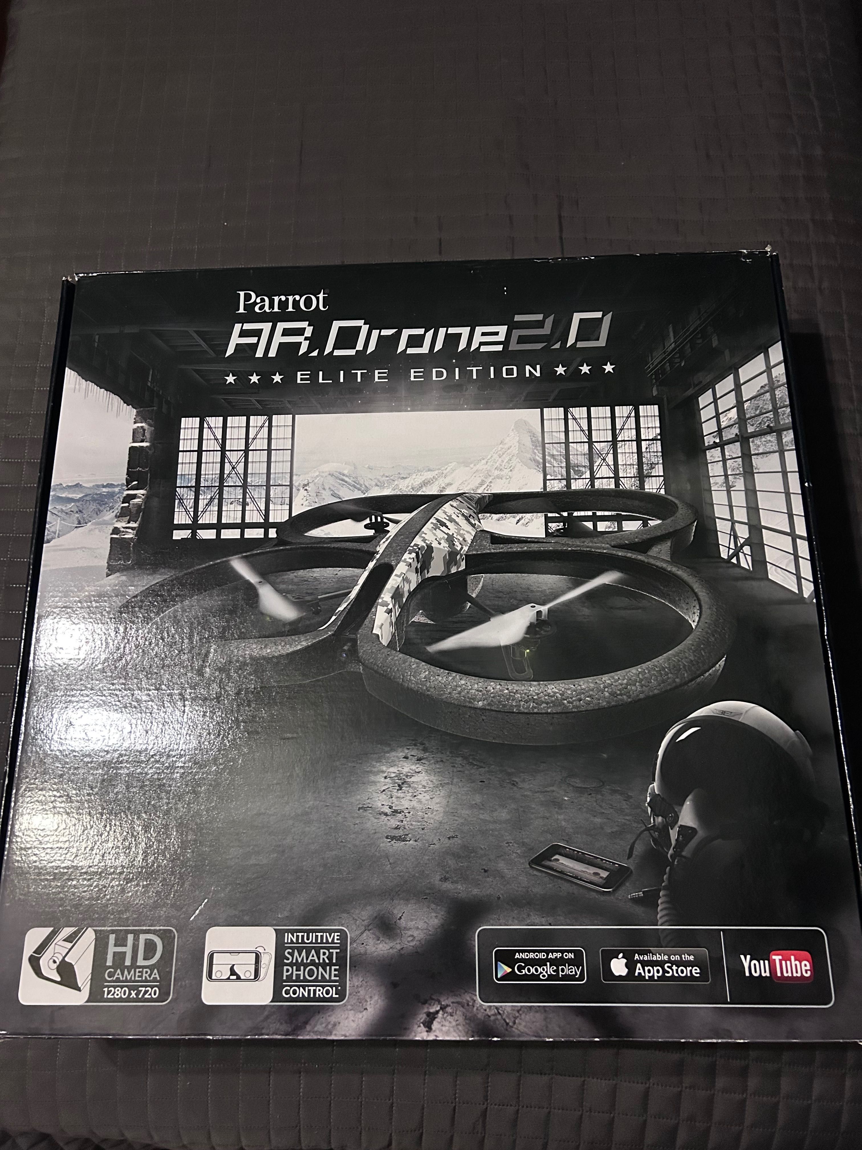 Drone - Parrot AR.Drone 2.0 (Elite Edition)