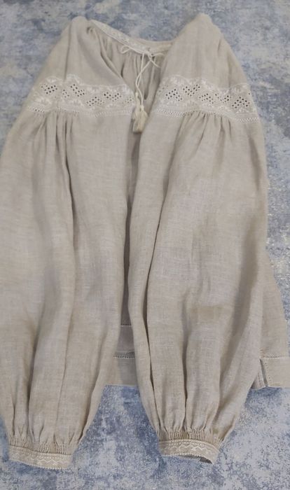 Вишиванка ручної роботи