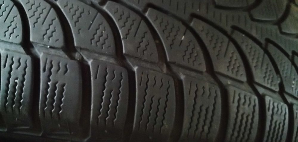 225/65/17 bridgestone 2szt zimowe