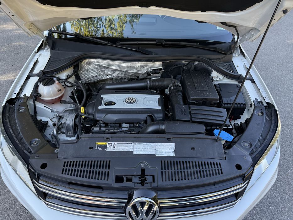 Volkswagen Tiguan 2017, 2.0 бензин, 4х4. WOLFSBURG EDITION