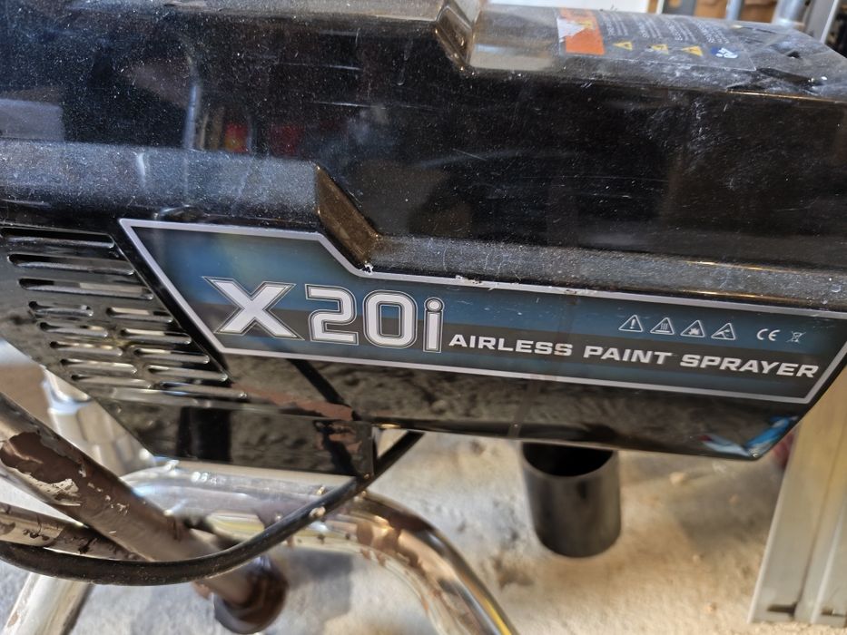 Agregat malarski malowanie dachow