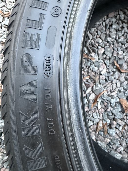 Зимові шини(резина) 275/40 R20 “NOKIAN” Hakkapeliitta - 2шт.