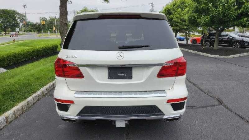 2015 Mercedes-Benz GL-Class GL 550 4MATIC