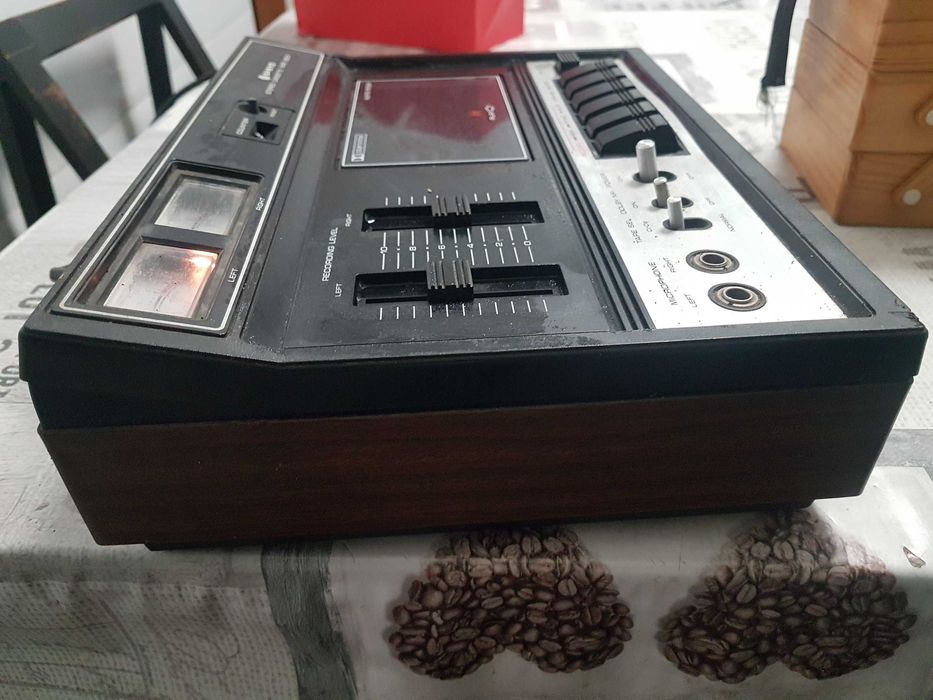 Stereo cassette tape deck Sanyo Japan
