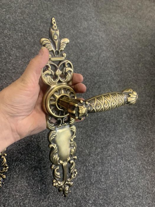 Великі Латунні Дверні Ручки, Дуже Якісні, Колір робим будь який