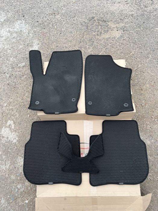 Ева коврики Skoda Rapid