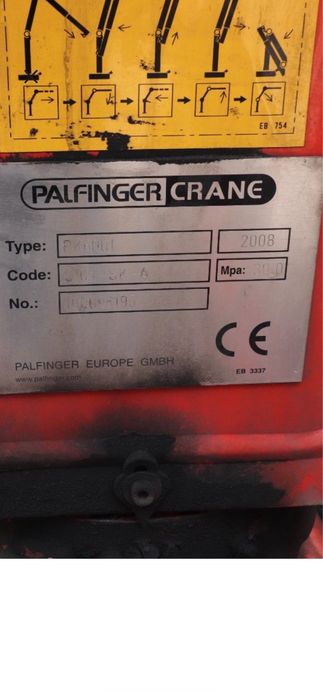 Mitsubishi canter com grua 12M+estrado