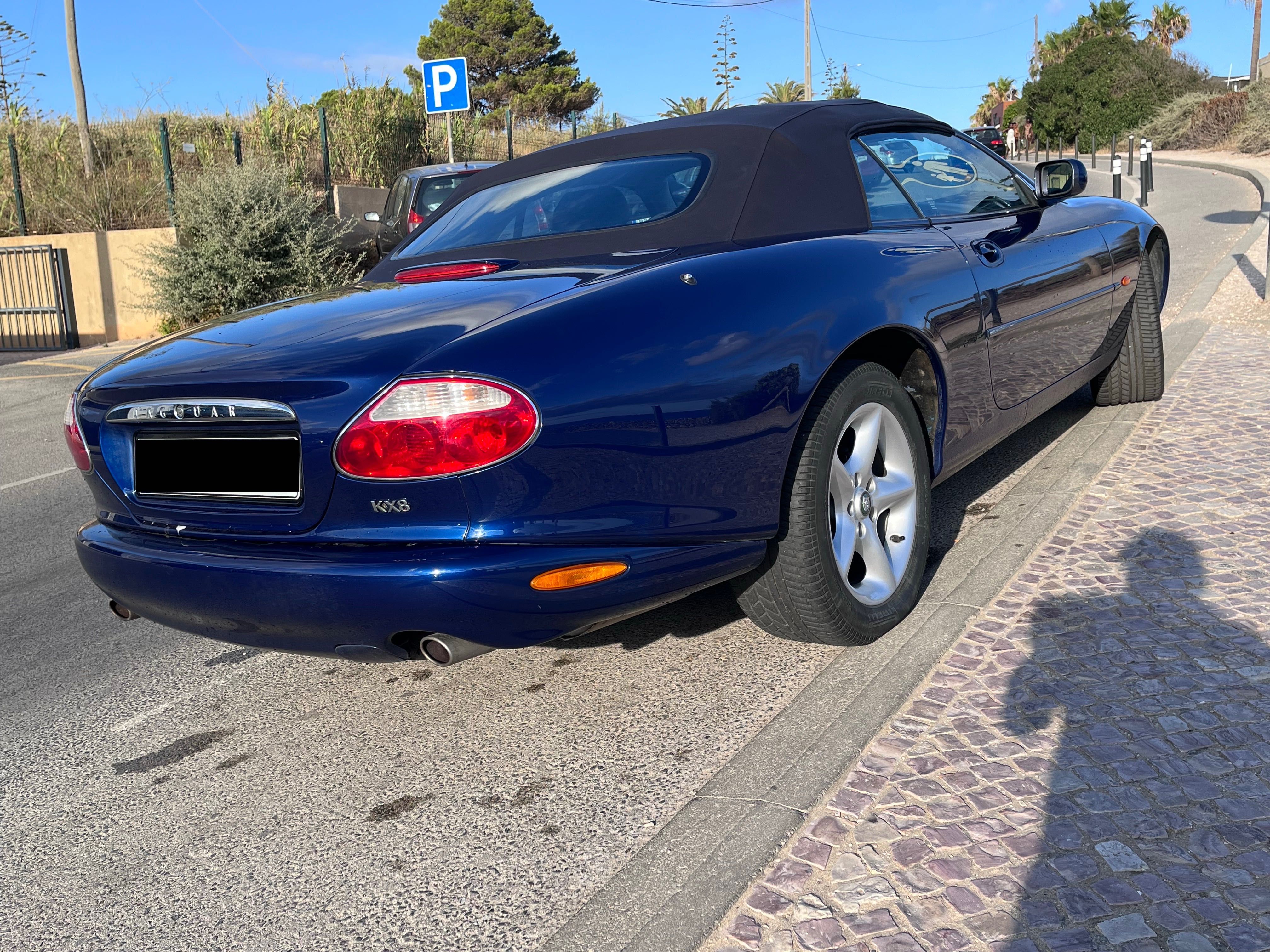Jaguar XK8 Convertible 4.0 V8