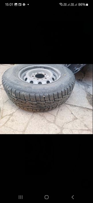 Резина з дісками Шевроле ніва