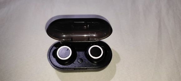 NOWE słuchawki bezprzewodowe TWS z bluetooth 5.1. różne kolory 200mAh