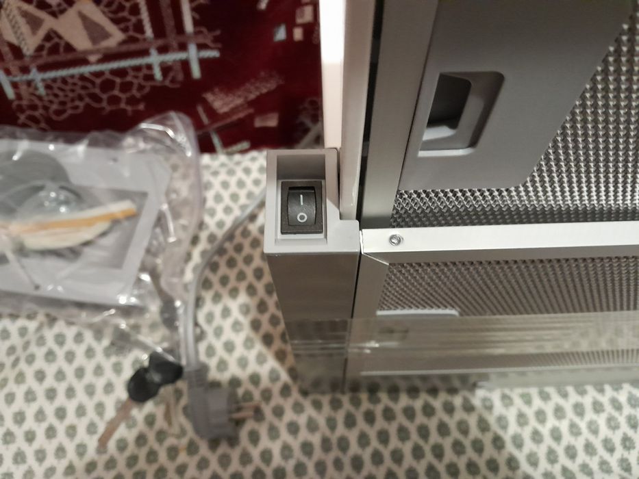 Вытяжка TL 60 IX