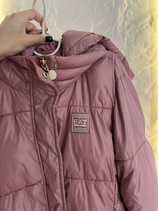 Жіночий пуховик Armani оригінал