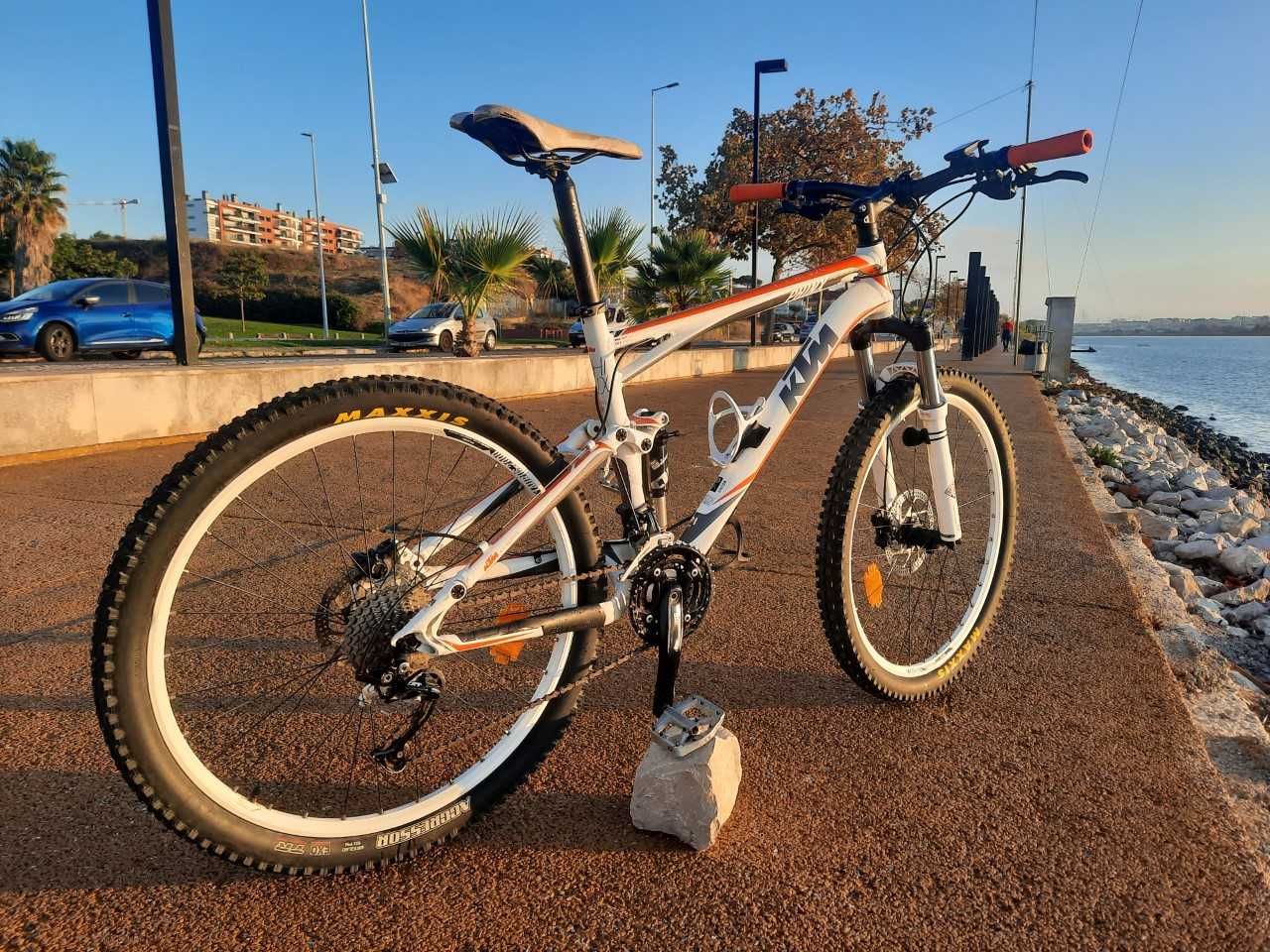 Bicicleta KTM PHINX 4.0