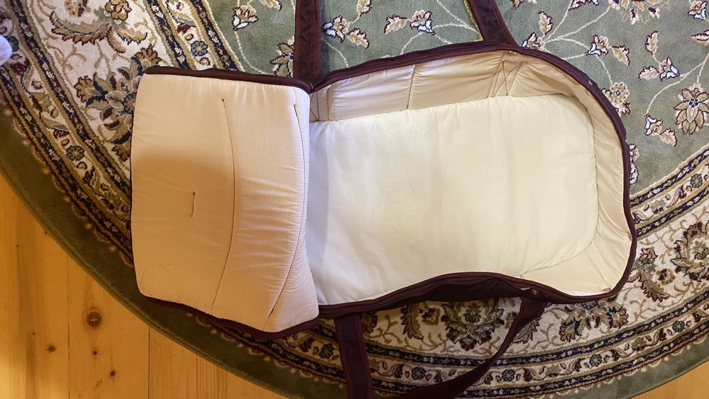 Ручна переноска для малюка