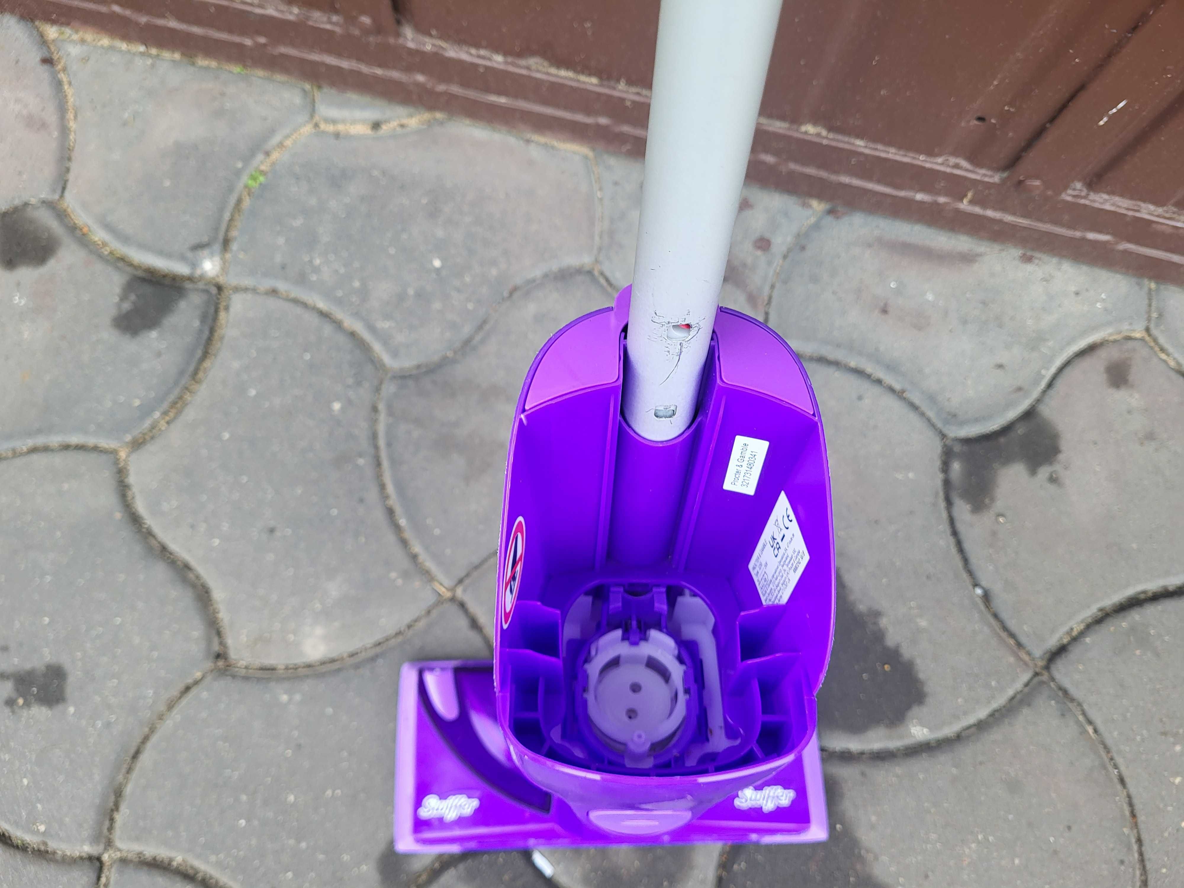 Mop płaski Swiffer wetjet