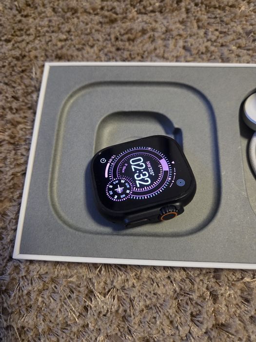 Apple Watch Ultra 2 49mm Black Titanium como novo