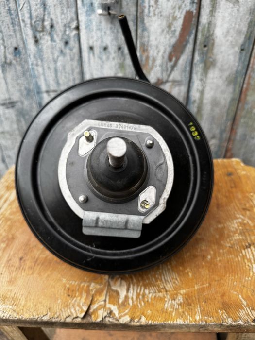 Усилитель тормозов вакуумный BMW X5 E53