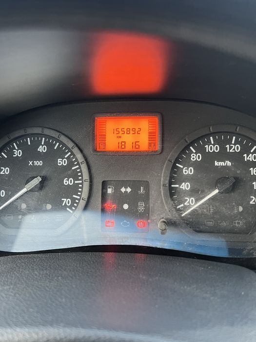 Продам машину Dacia Logan