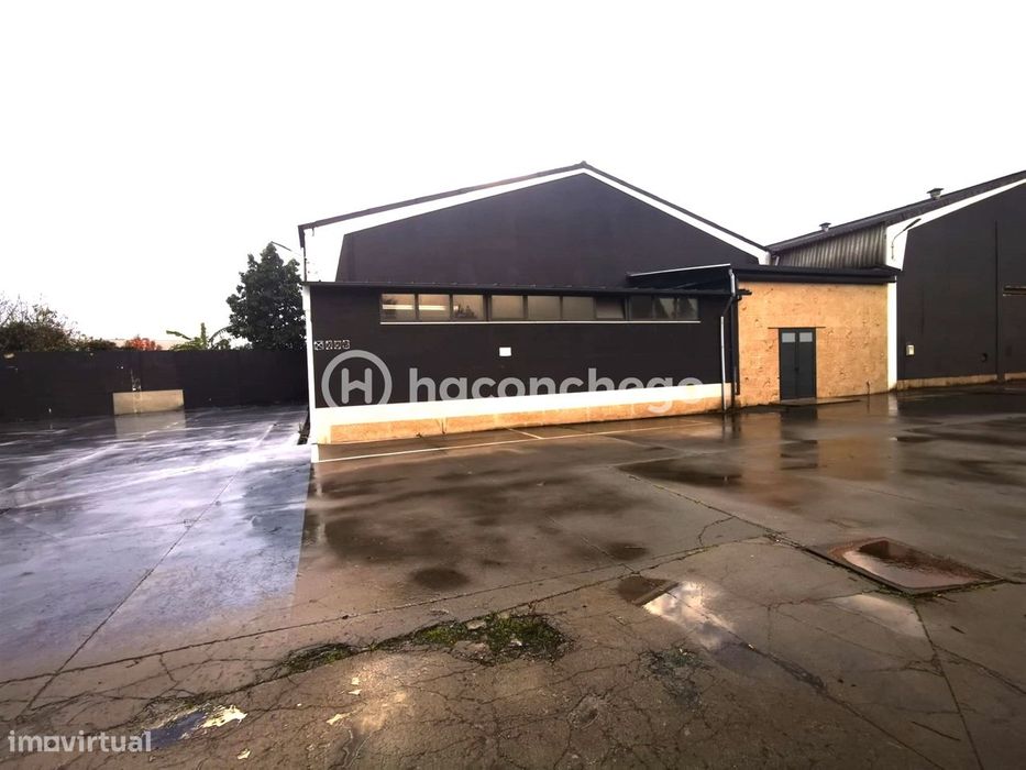 Pavilhão em Manhente