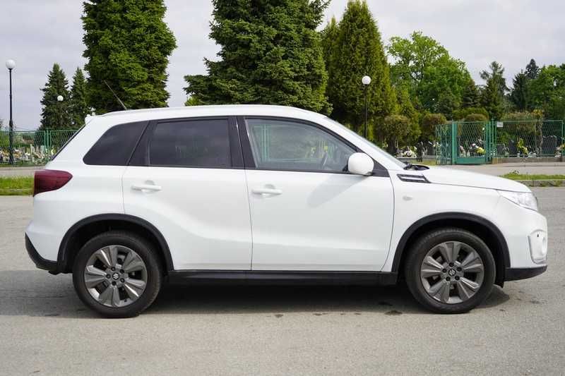 Suzuki Vitara 1.4 140 KM Automat 2019r 4x4 grzane fotele kamera