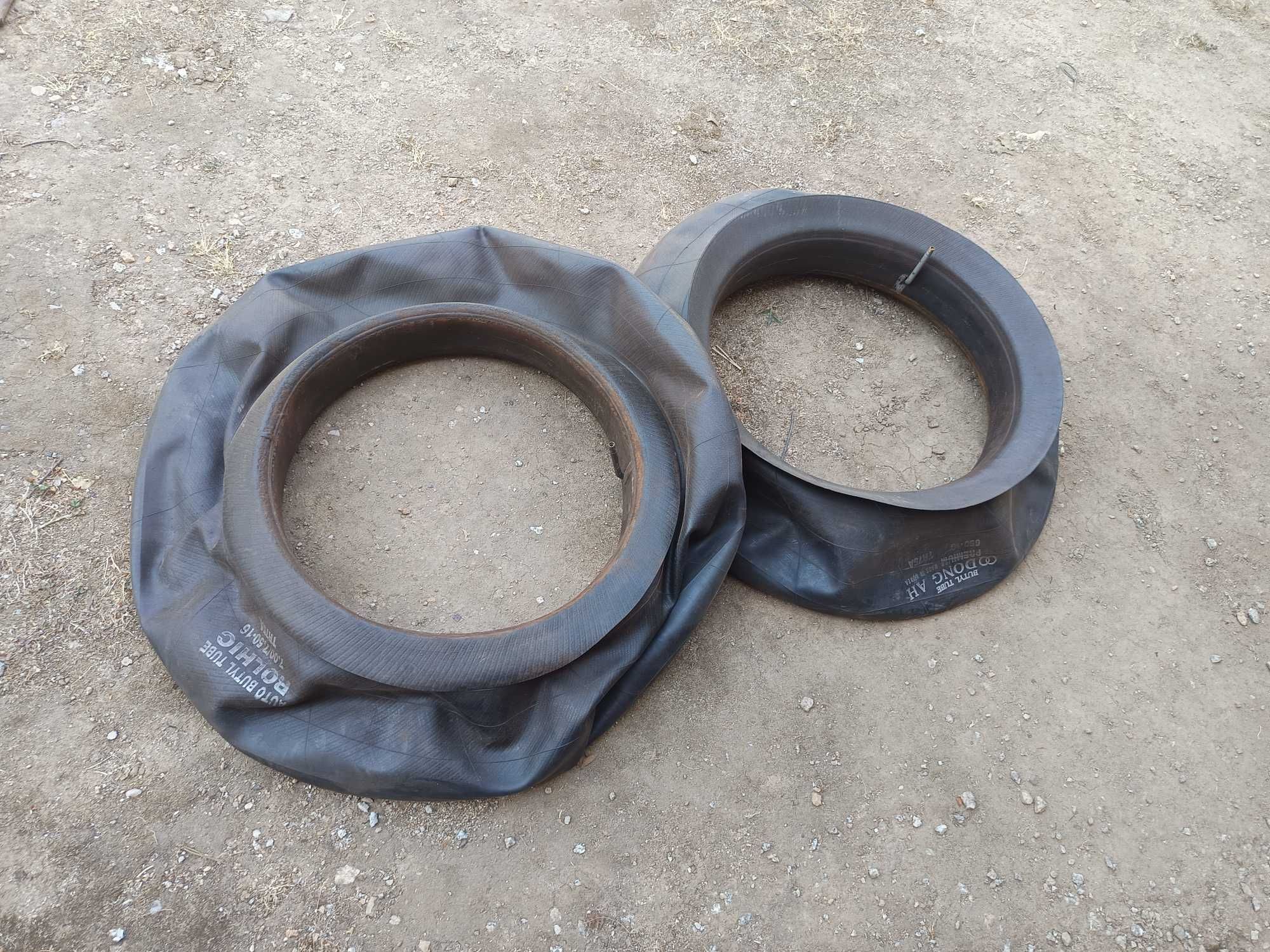 Vendo pneus para reboque trator