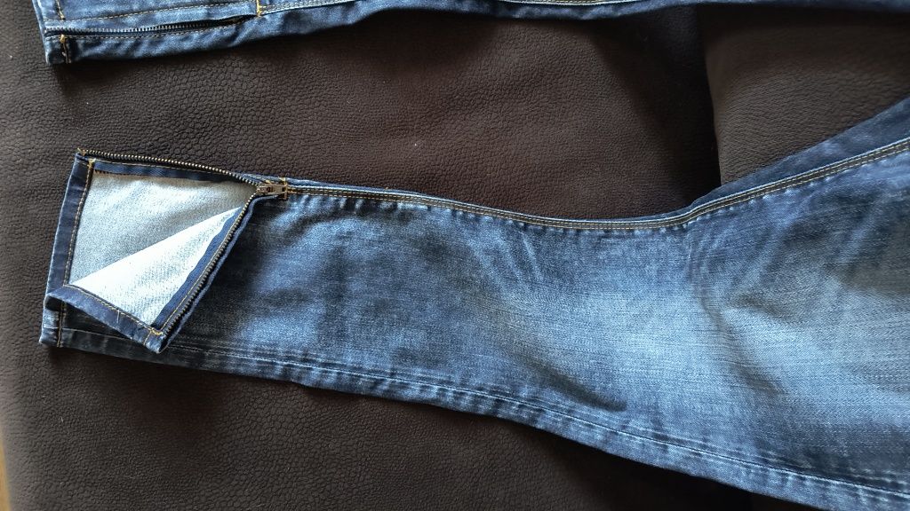 Spodnie jeansowe rurki damskie