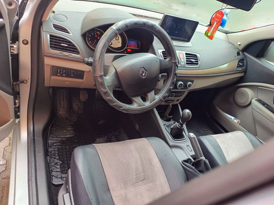 Продам автомобіль Reno Megan