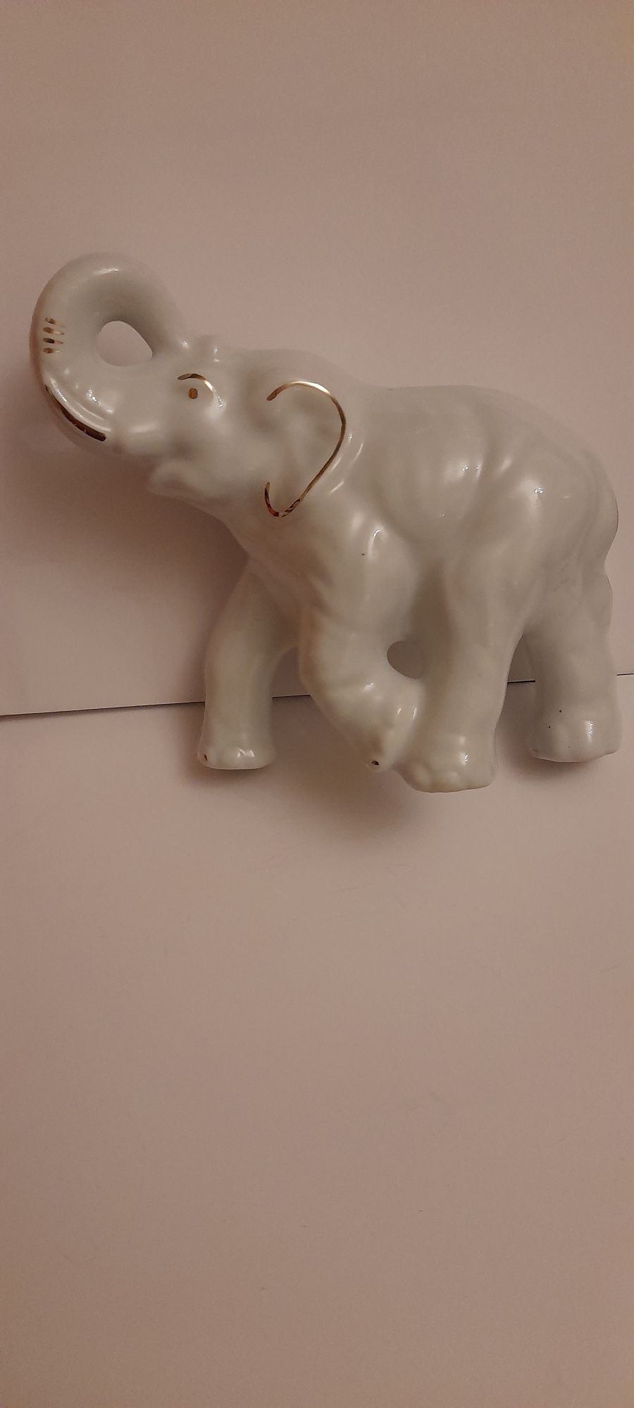 Porcelanowy  sloń. Vintage
