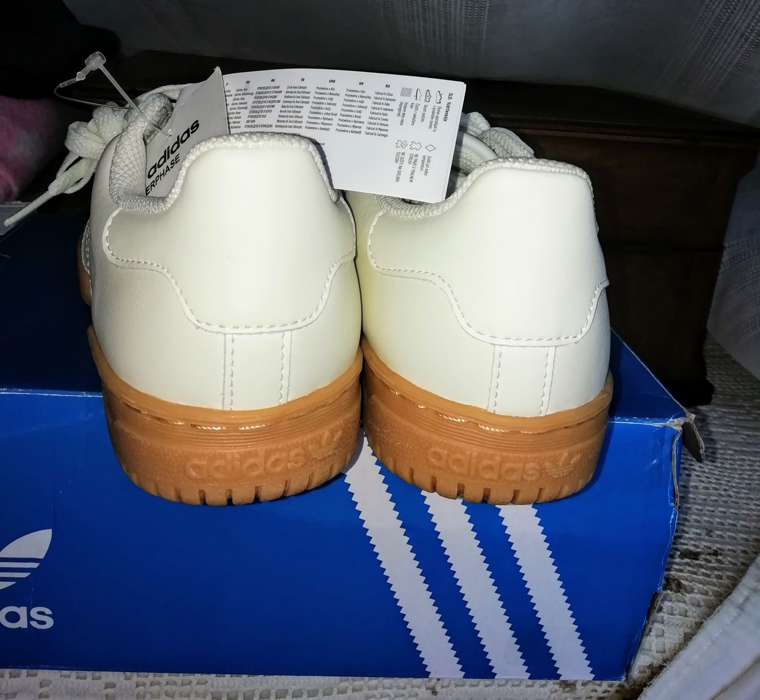 Ténis Adidas Powerphase  branco