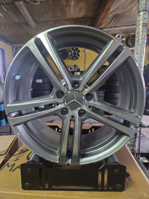 Felgi Aluminiowe 5x112 8Jx18 ET38 Mercedes Glc E-Klasa