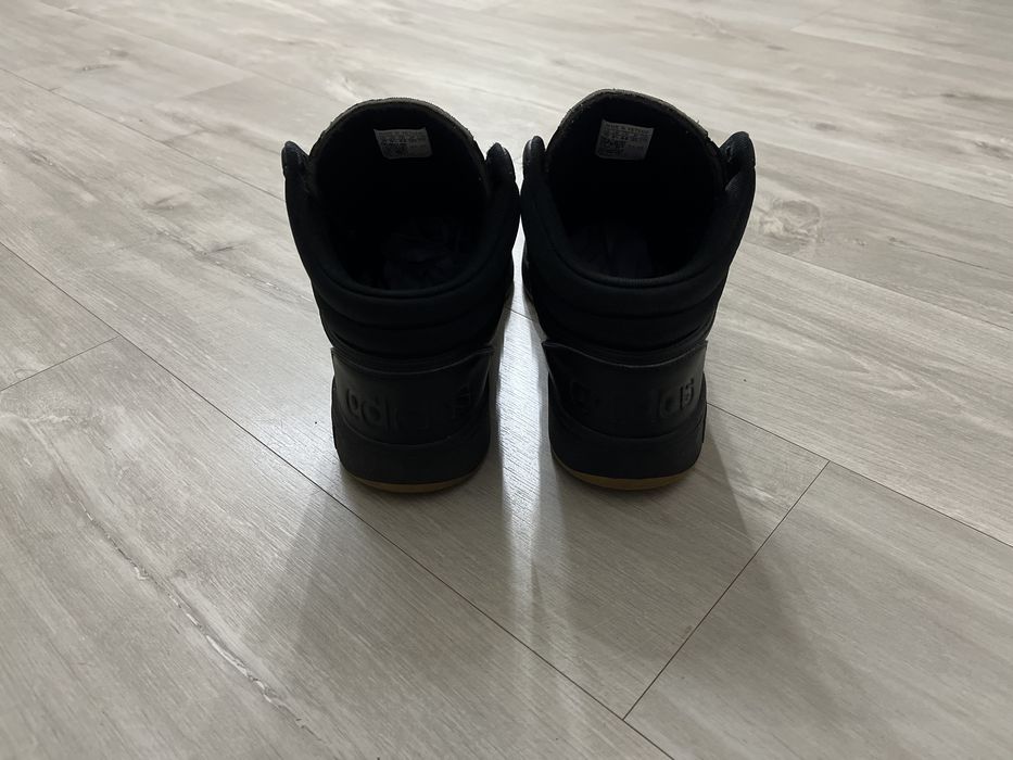 Adidas hoops 2.0