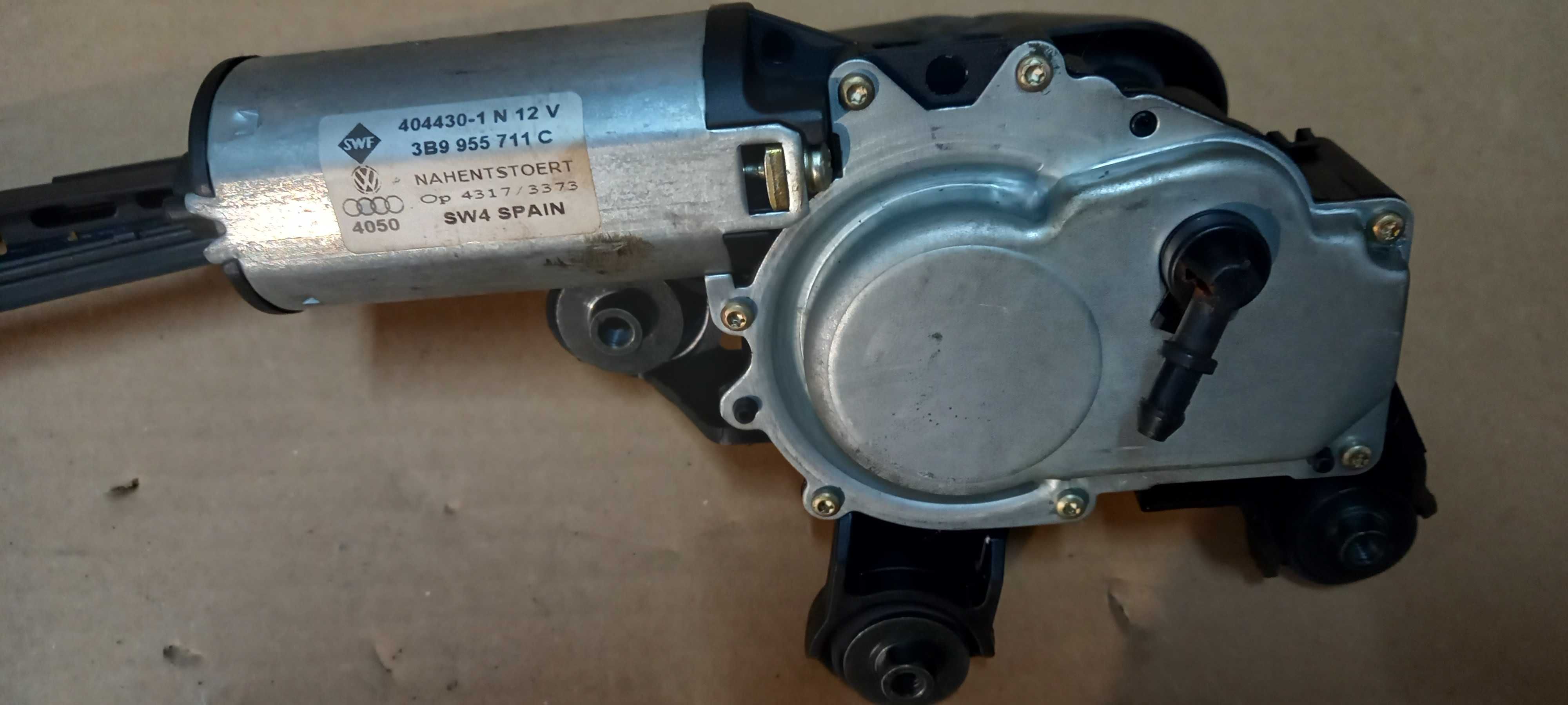 Silnik ramie wycieraczki tył VW Passat B5 Kombi kpl