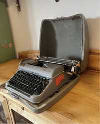 Maszyna do pisania Olympia de luxe