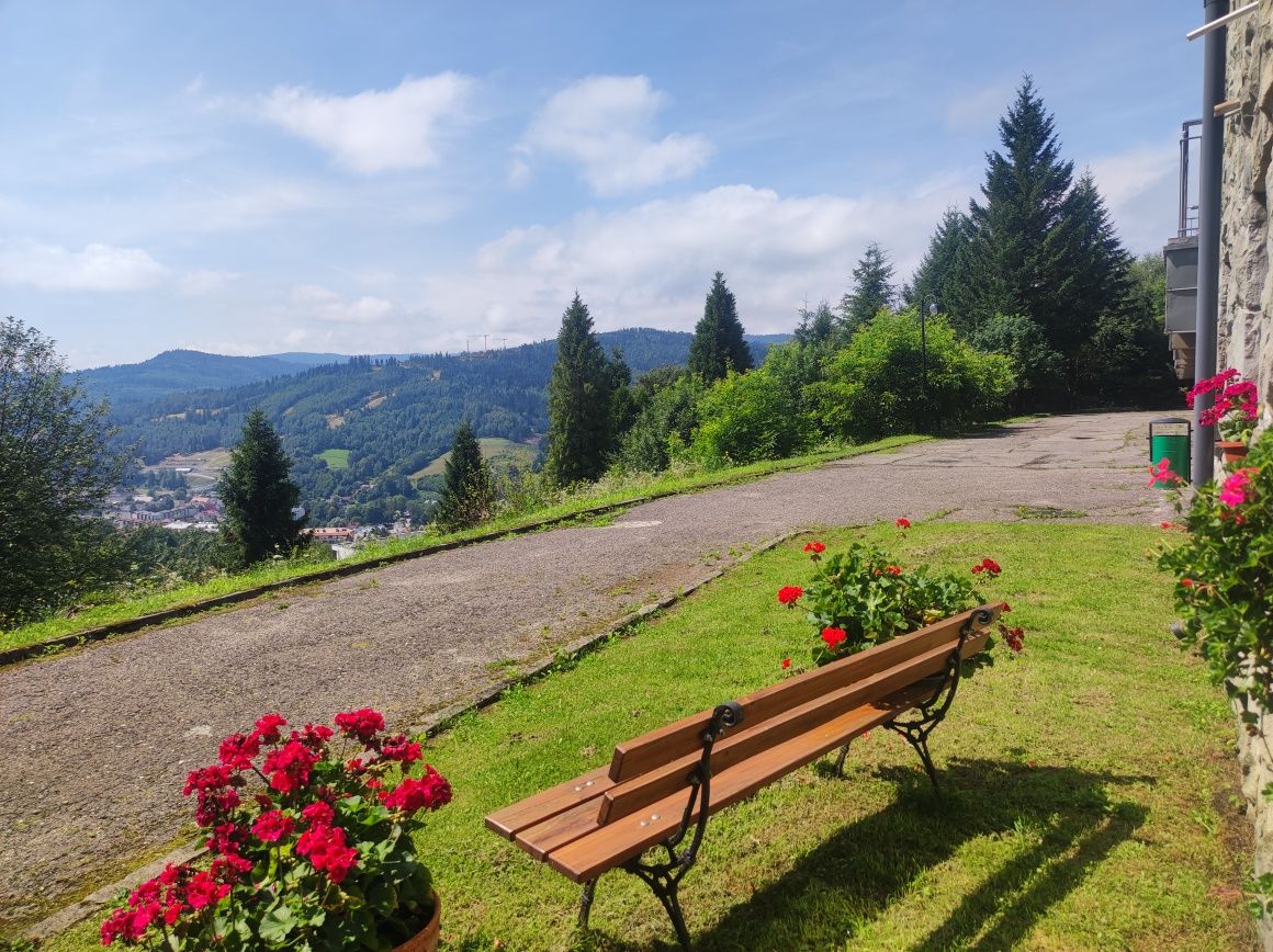 Apartament widokowy z tarasem 16 m2