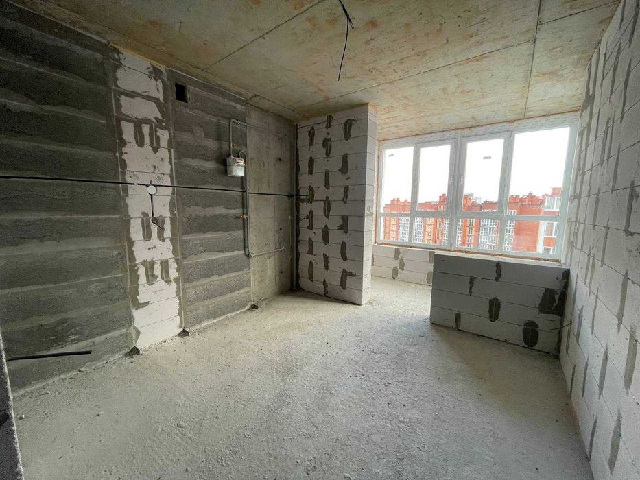 2 кімн Тролейбусна. Новобудова. На здачі.