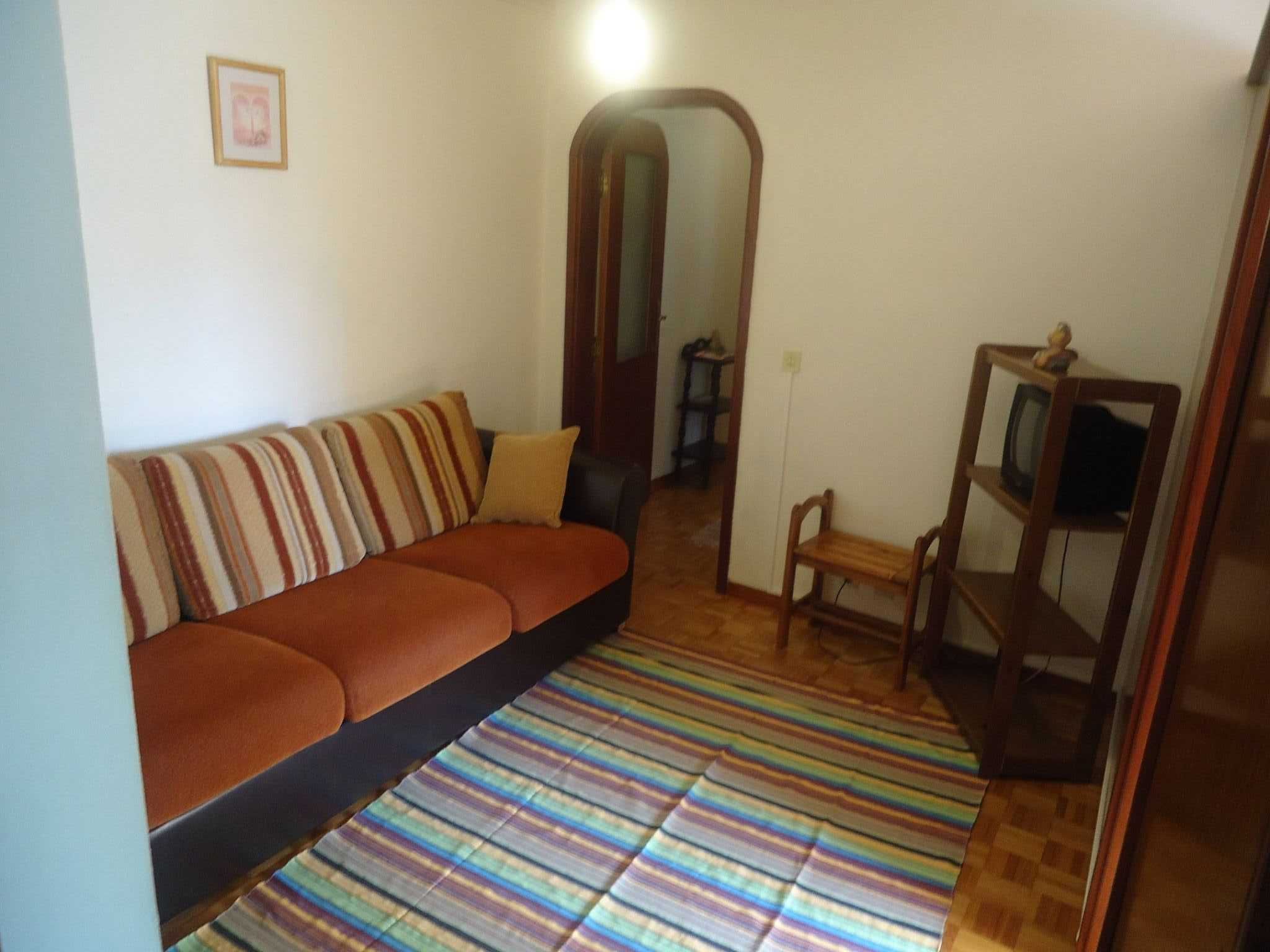 Quarto em apartamento junto à universidade Aveiro