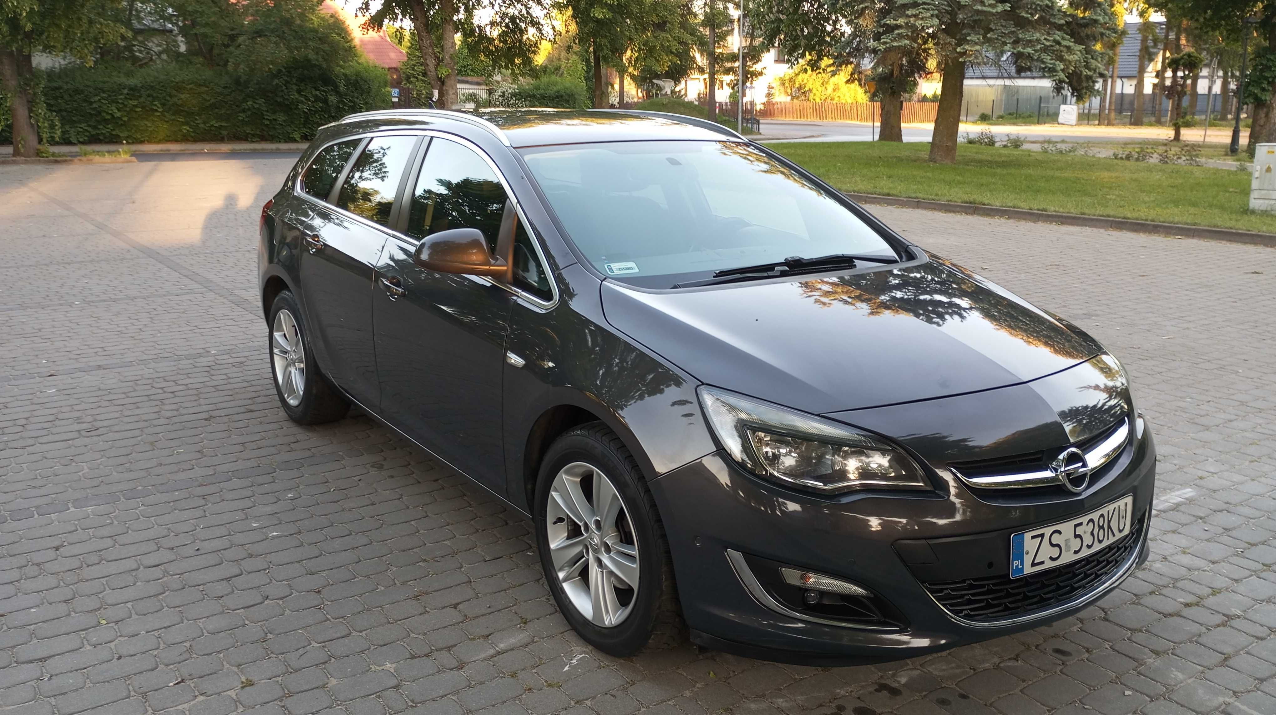 Opel Astra J 1.7 Cdti 2013 PL Lift