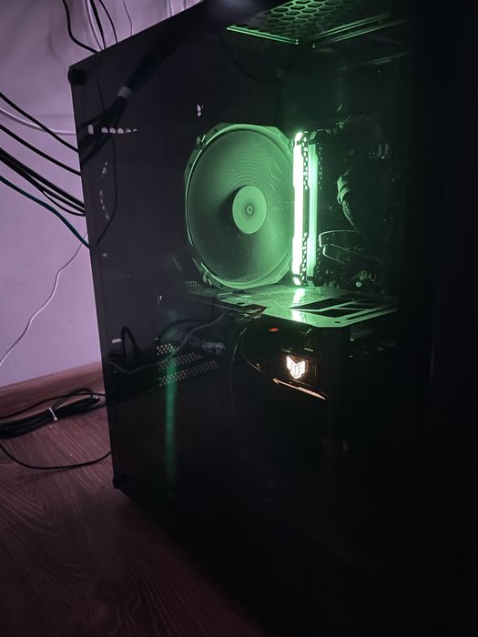 Komputer Gamingowy (RTX 4070, i5-13400f, 32GB RAM)