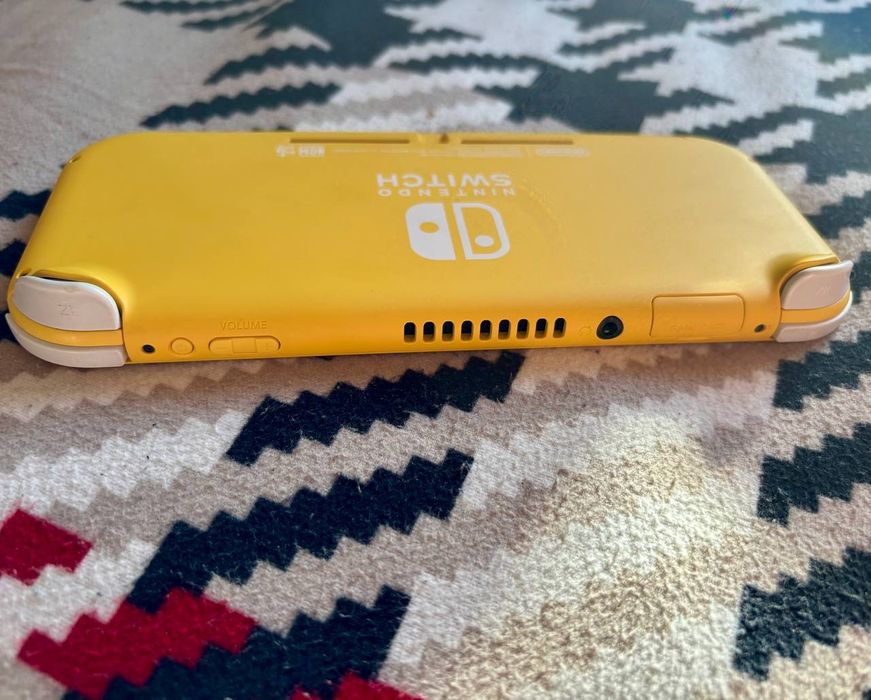 Nintendo Switch Lite 32 128