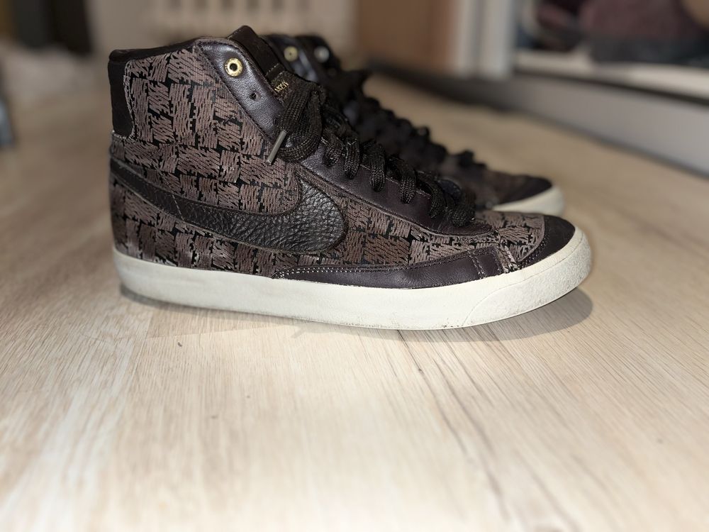 Model: Wmns Blazer Mid Vntg '77 r.45