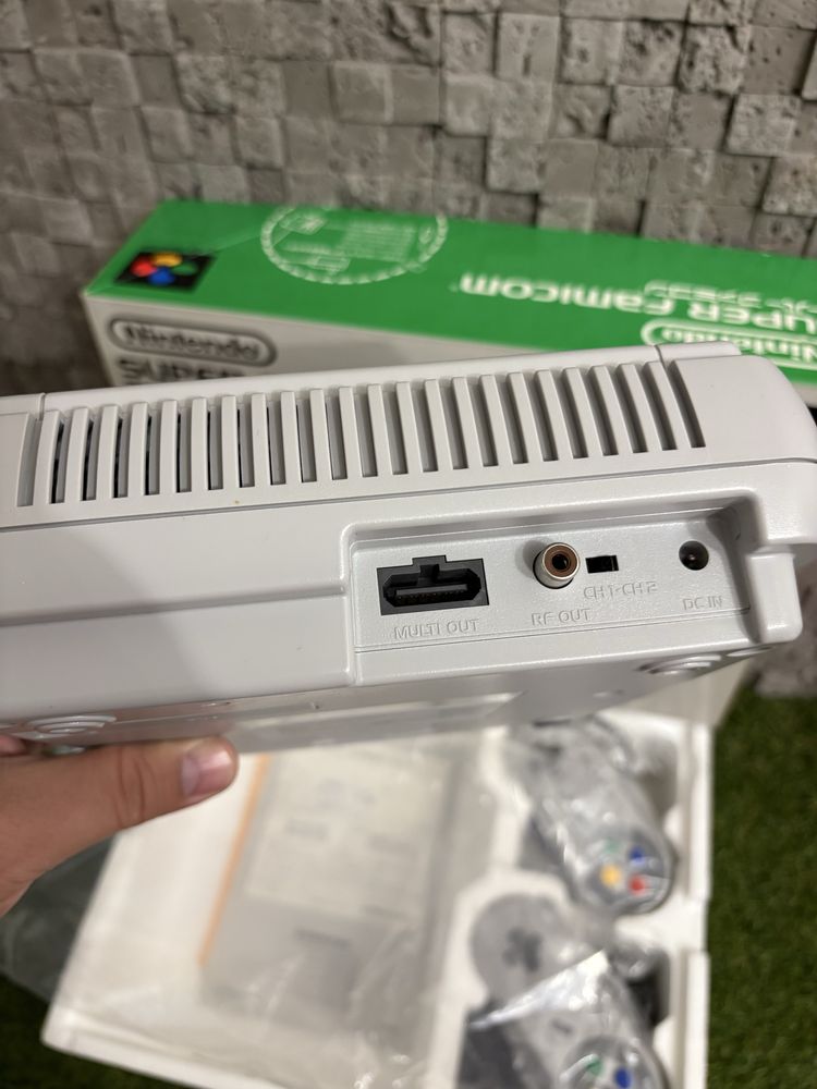 Nintendo Super Famicom 16bit як нова!