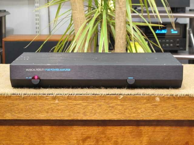 Amplificador de potência Musical Fidelity P140