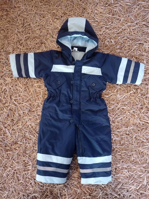 Granatowy kombinezon firmy H&M, rozmiar 74, 6-9 m-ąc