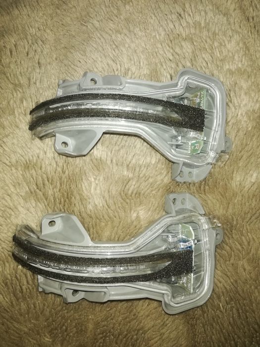 KierunkowskazHonda Crv IV  L 2012 - 2016r