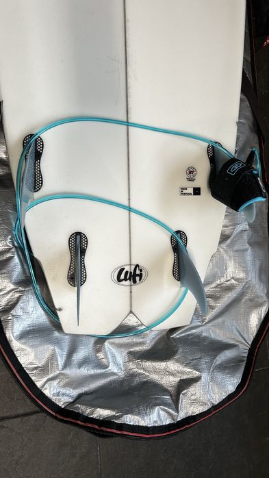 Prancha de surf Lufi Bubble Gum com capa